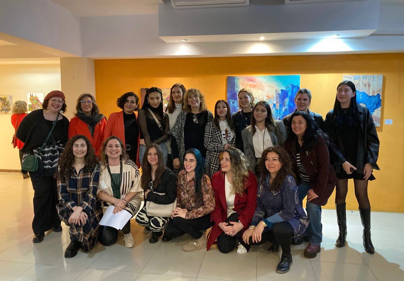 Las Damas Siguen Jugando - Edición III